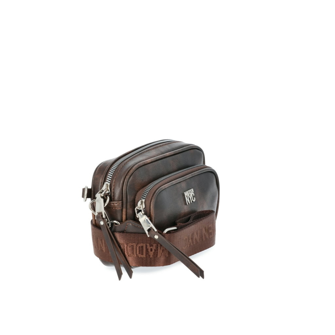 Crossbody Madden NYC Marrón Con Llavero