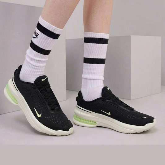 Zapatos Nike Air Zoom Upturn
SC