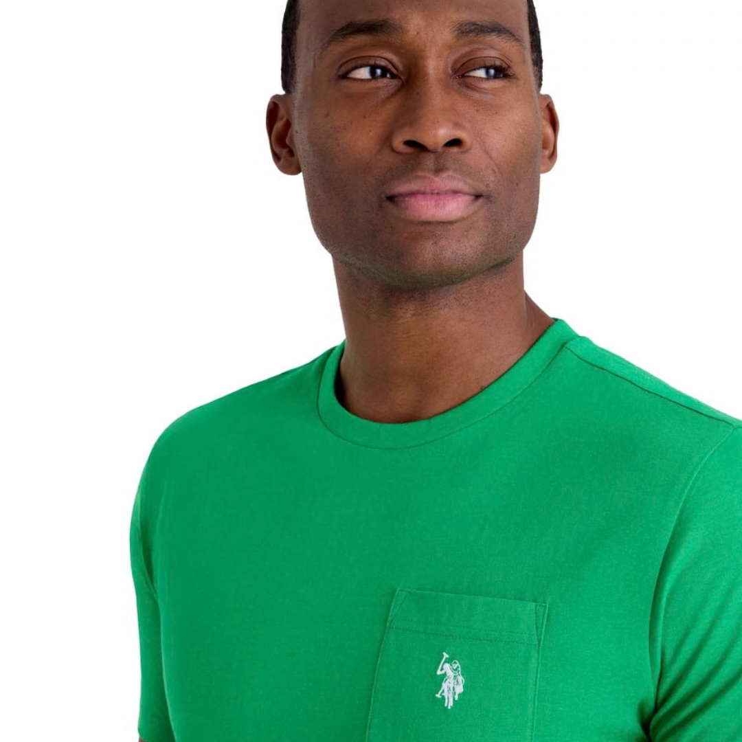 Franela U.S. Polo Assn. Básica Con Bolsillo Verde Para Hombre