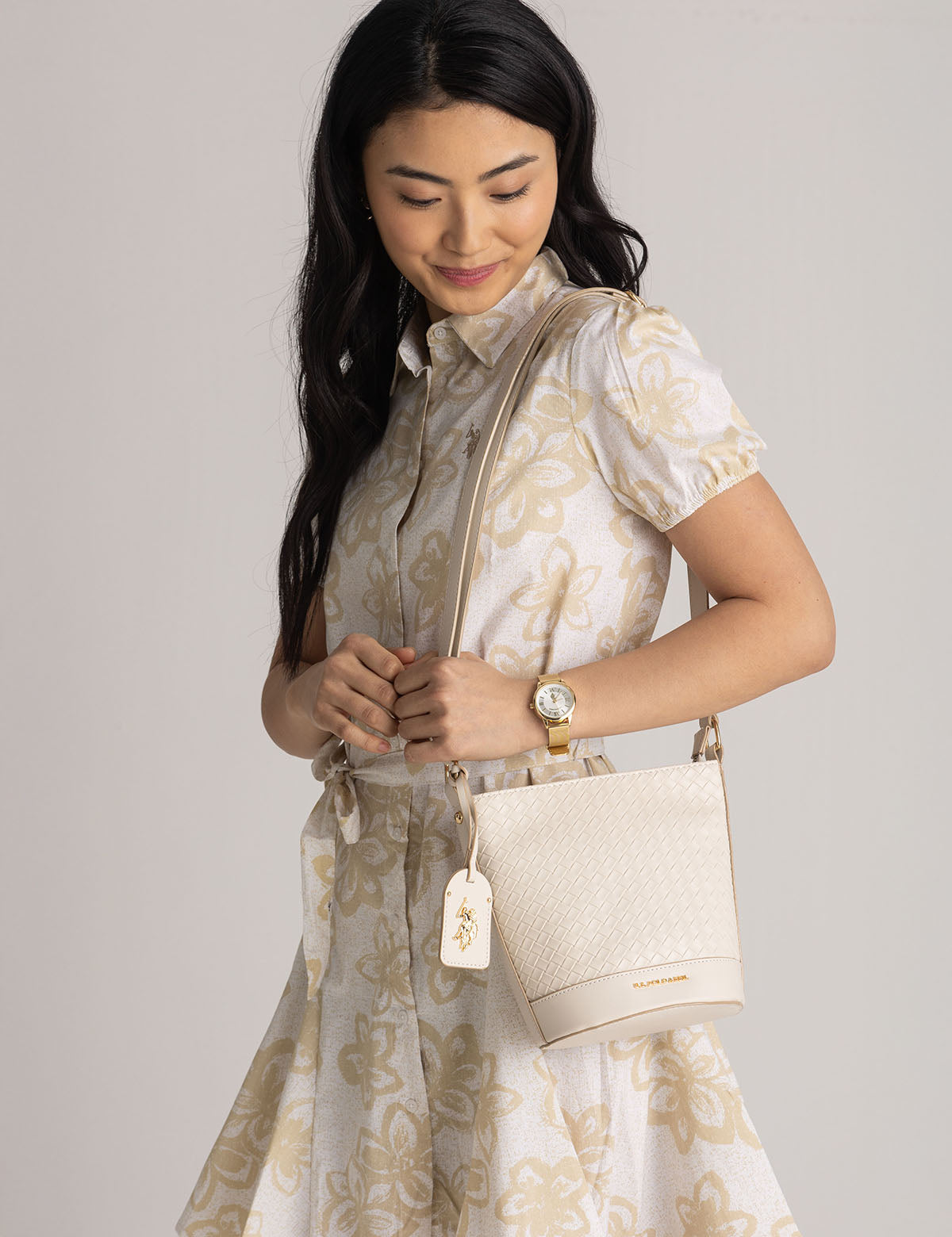 Bolso Polo Cruzado Tejido Color Beige