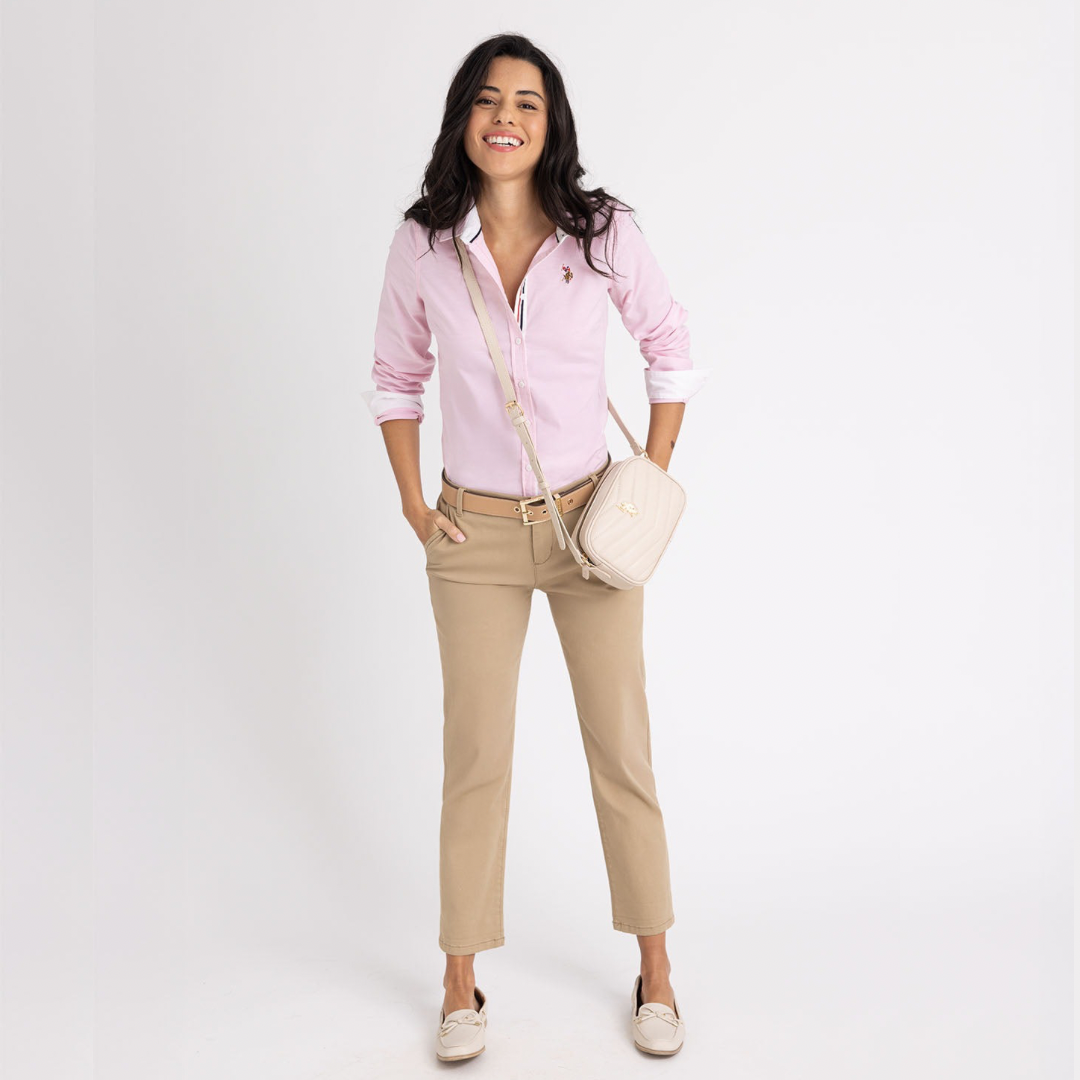 Crossbody Polo Color Crema Acolchado En V
