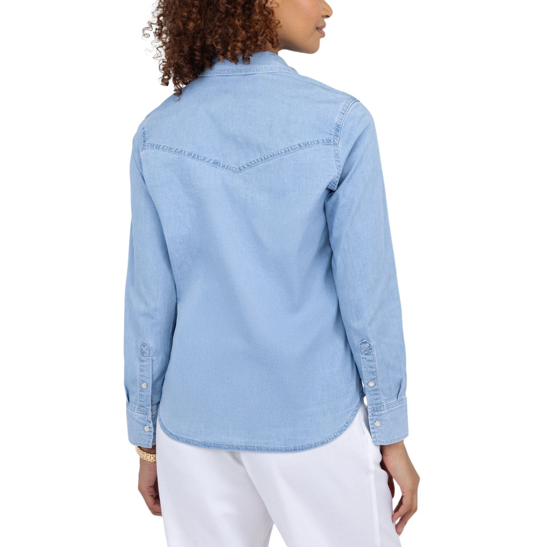Camisa Polo Jeans Claro con Broches de Presión Para Mujer